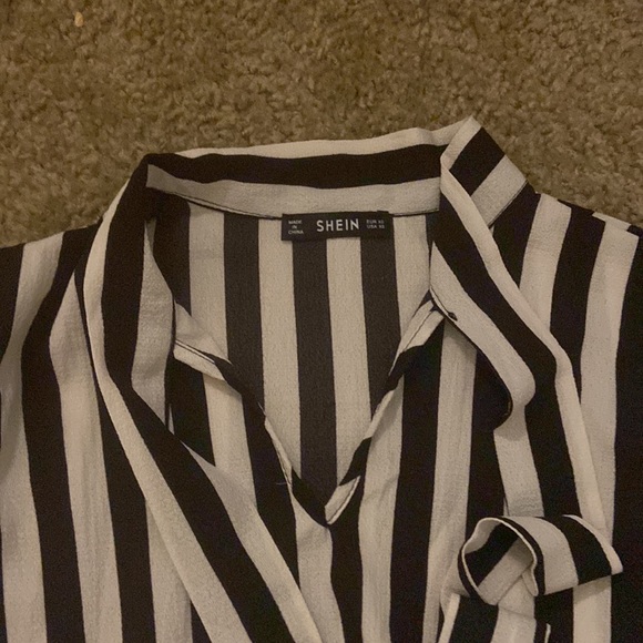 SHEIN stripe shirt Xs - Picture 3 of 5